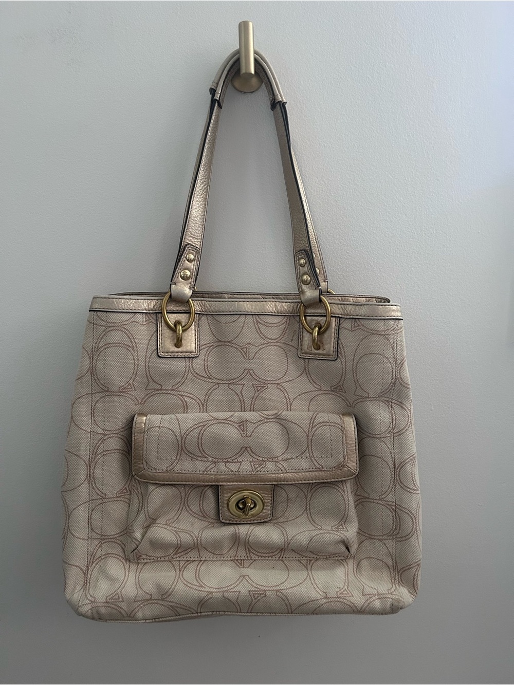 Coach Penelope Linen Signature Tote